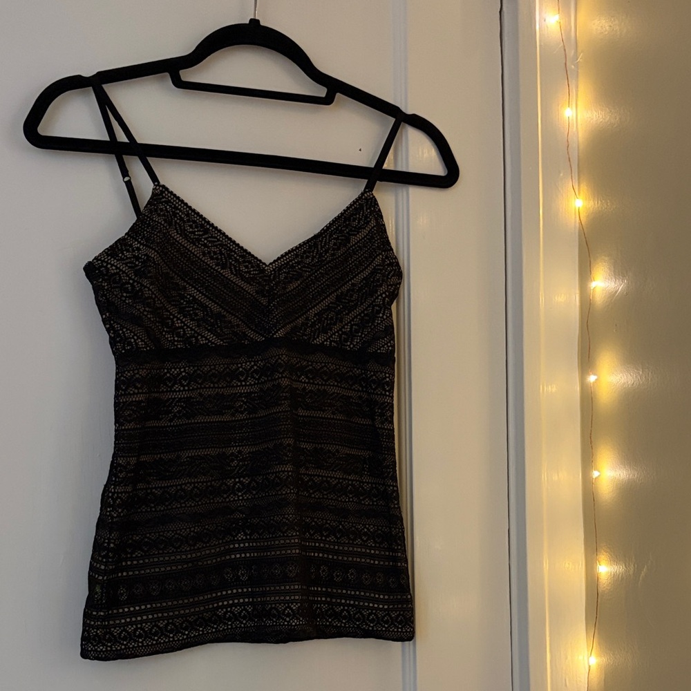 Black Lace Patterned Spaghetti Strap Tank Top